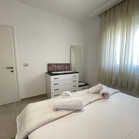 Lägenhet Hysa Studio's & Sarandë