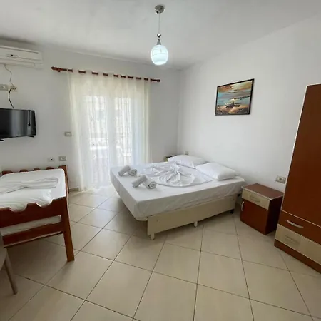 Hysa Studio's & Apartment