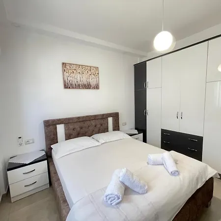 Hysa Studio's & Sarandë